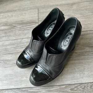 Tod’s Patent Smooth Mixed Leather Studded Block Heel Ankle  Boots Made in Italy
